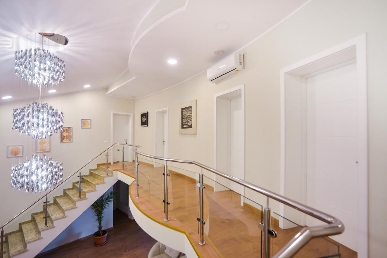 Casa Miralago Boutique Adults Only Tulcea Exterior photo