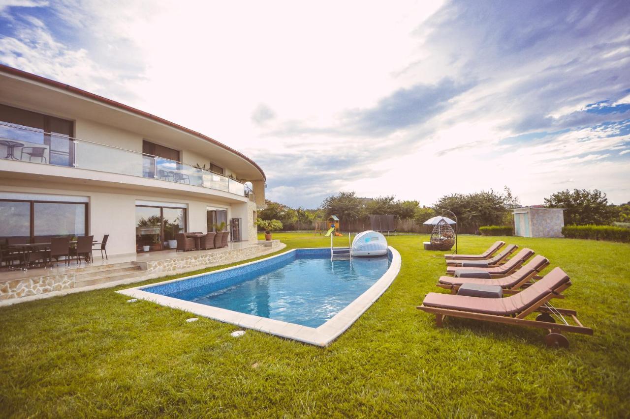 Casa Miralago Boutique Adults Only Tulcea Exterior photo